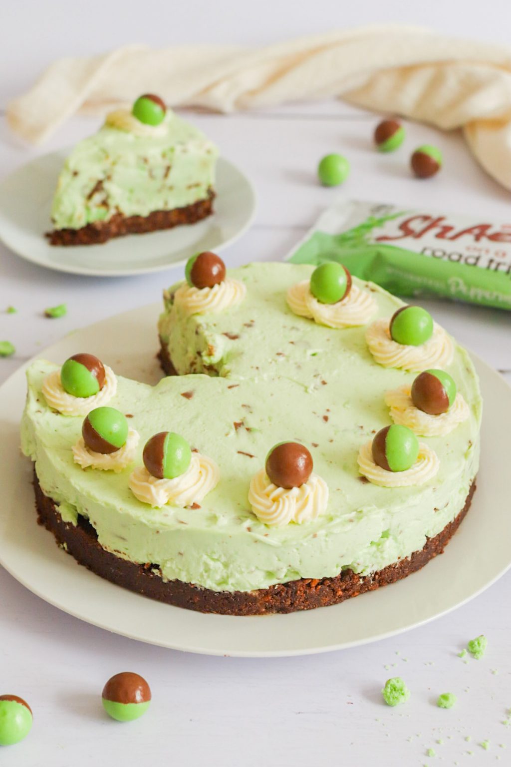 Mint Aero Cheesecake Recipe! (No Bake) My Morning Mocha